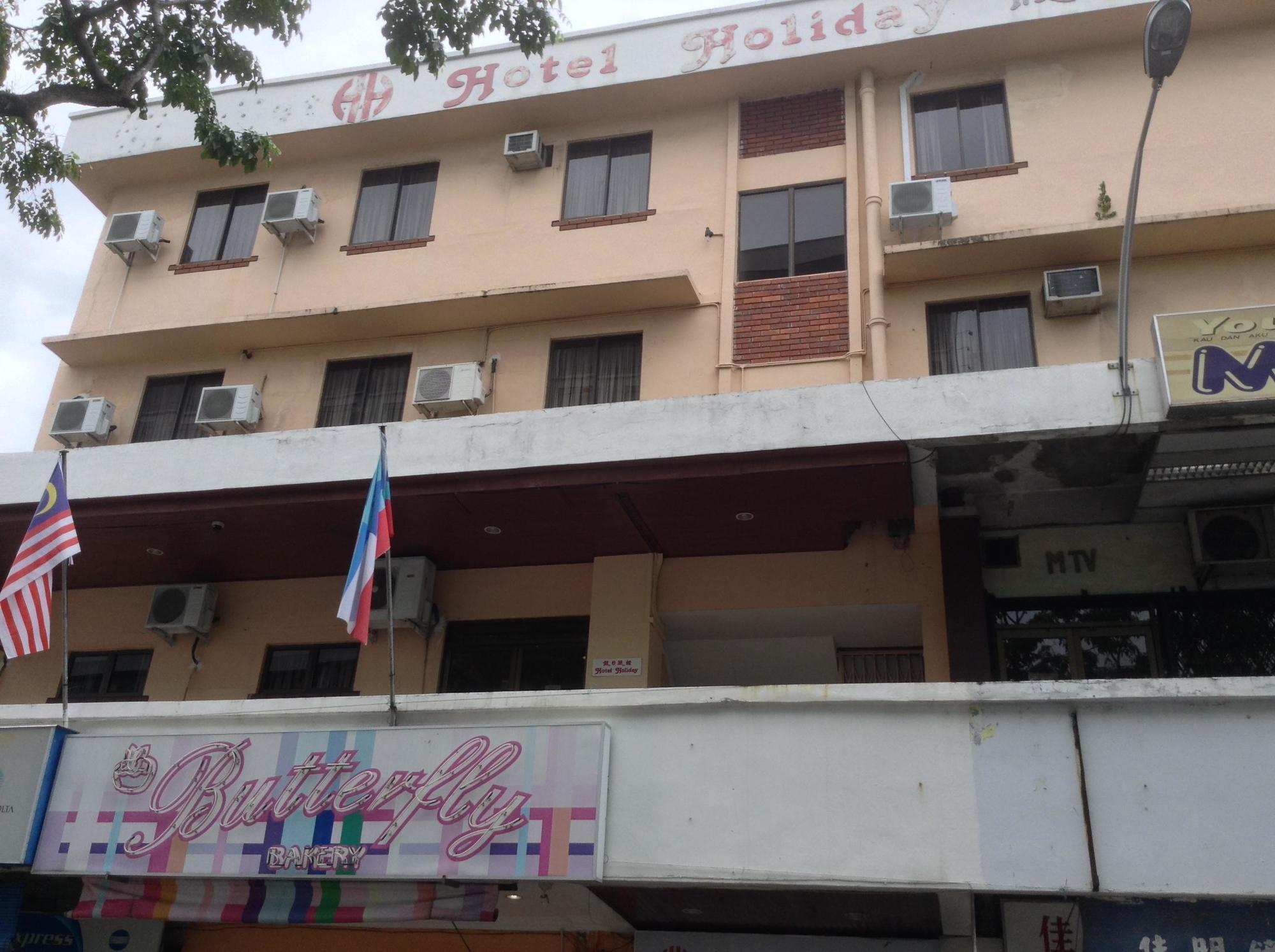 Hotel Holiday Кота-Кинабалу Экстерьер фото
